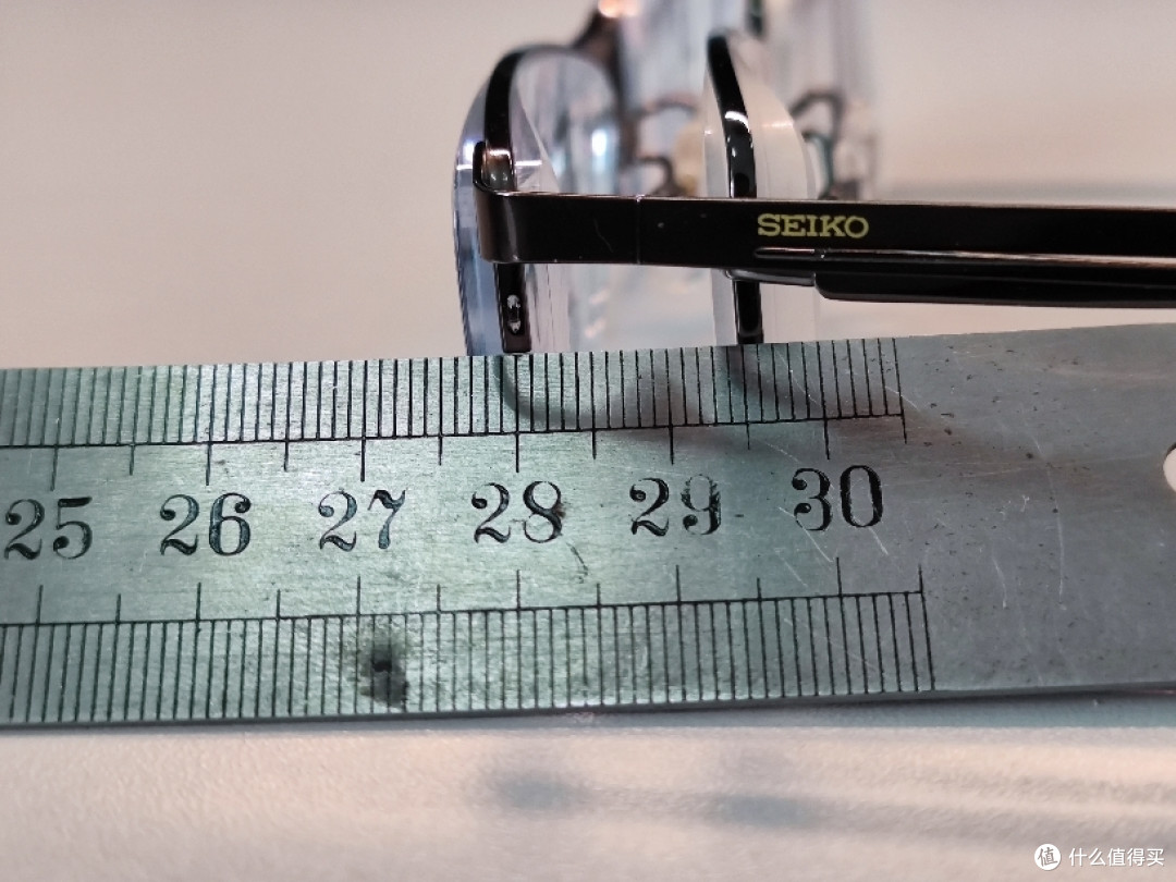 800度近视不同折射率配镜对比