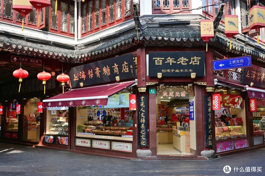 中国“四大小吃街”，旅游打卡时一定别放过，看看有你家乡的吗？
