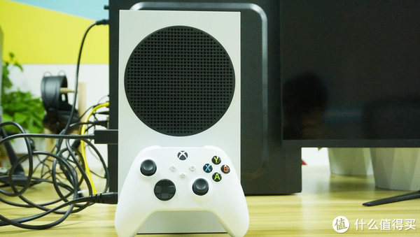 云游戏：如何开机一台微软Xbox Series S，次时代游戏主机开箱评测_游戏