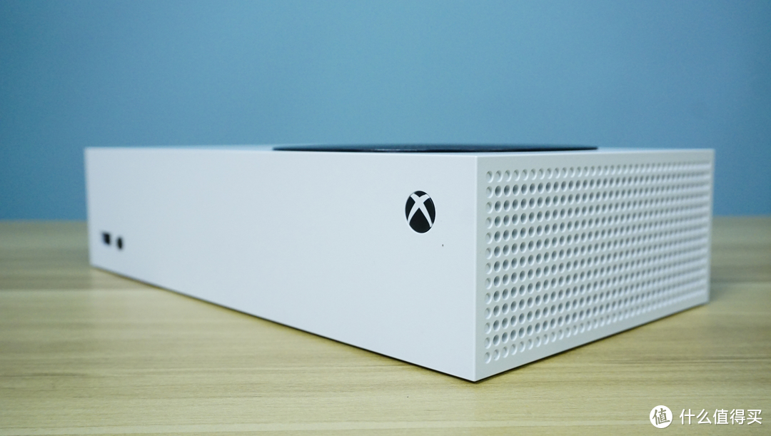 云游戏：如何开机一台微软Xbox Series S，次时代游戏主机开箱评测