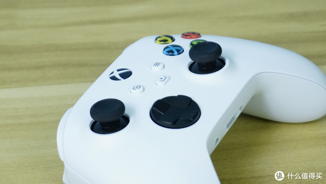 云游戏：如何开机一台微软Xbox Series S，次时代游戏主机开箱评测