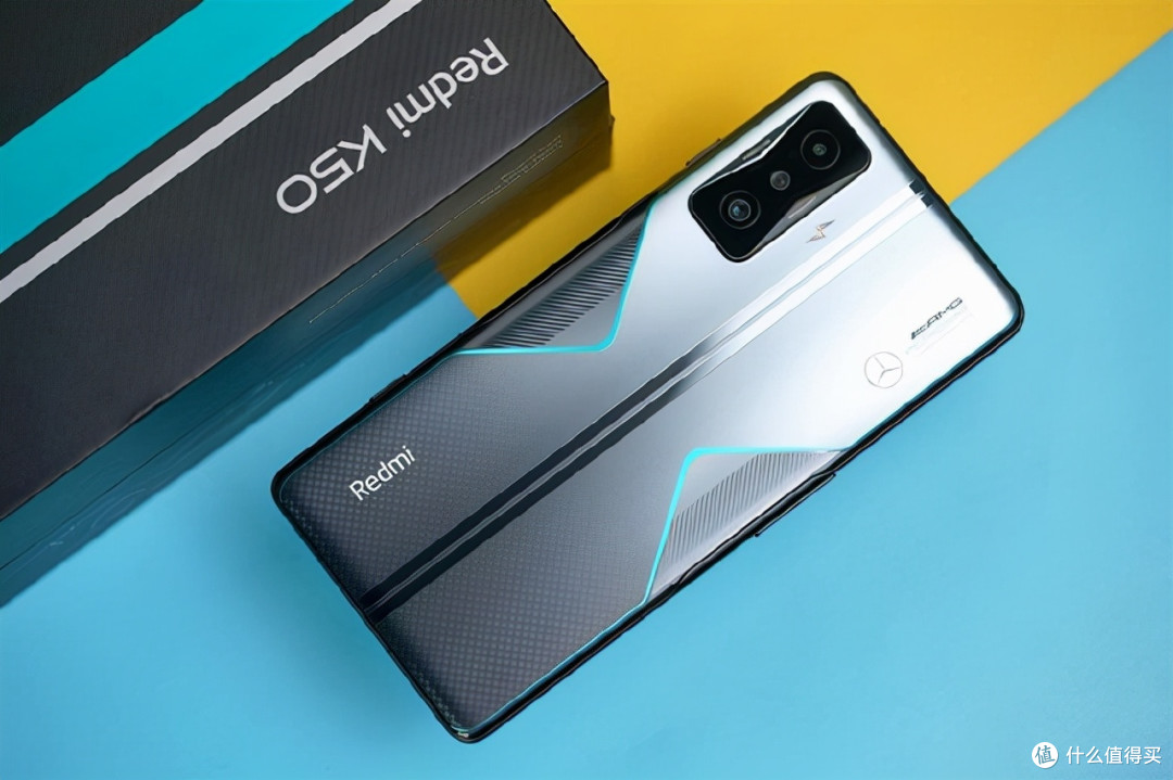 明天4199秒全球限量一万部的amgf1车队联名定制redmik50冠军版