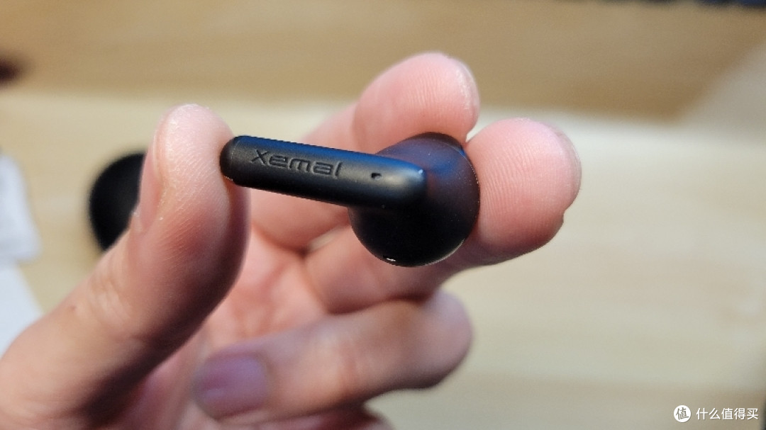 漫步者x2蓝牙耳机