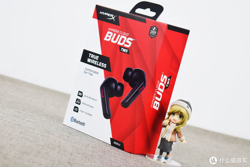 极度未知hyperx云雀tws真无线耳机(下文简称"云雀tws")的包装豪华不少