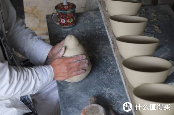 古法制瓷！揭开景德镇“七十二道工序”神秘的面纱