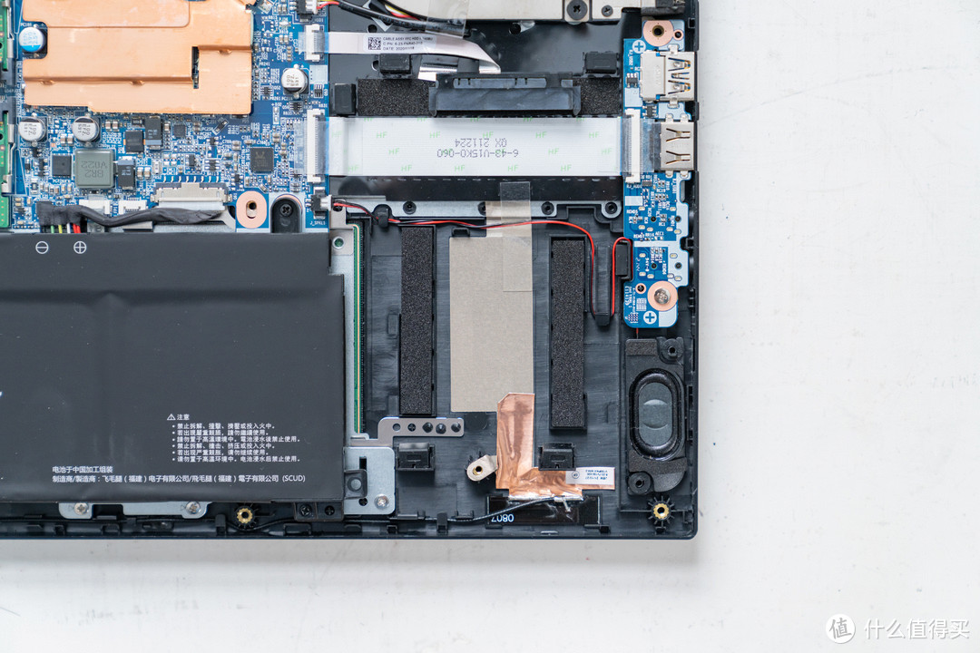 Intel i7-12700H + RTX 3050Ti，6699 元的雷神 911 MT 值得入手吗？