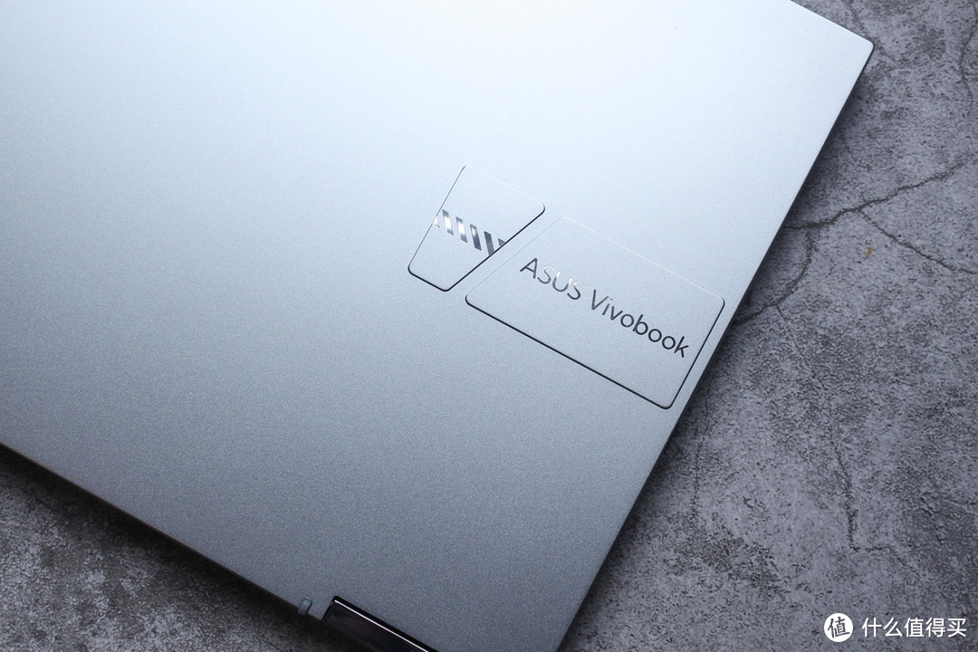 Vivobook360 2022笔记本电脑，学习与娱乐随心翻转