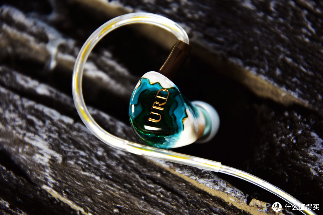 Kinera•王者时代首席外观设计师Cynthia自述历史女神URD圈静铁HIFI耳机创作——深度，是历史最大的浪漫