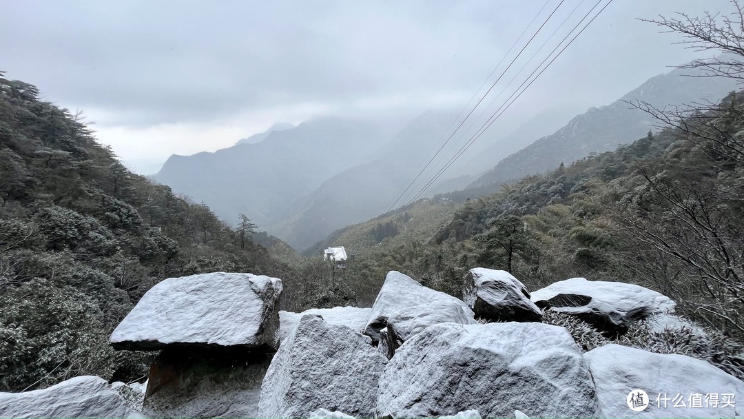 初春含鄱口的雪，附庐山赏雪建议