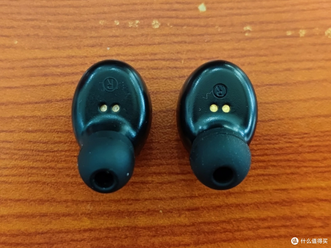 图书馆猿のamoi夏新f9无线蓝牙耳机新旧款简单比