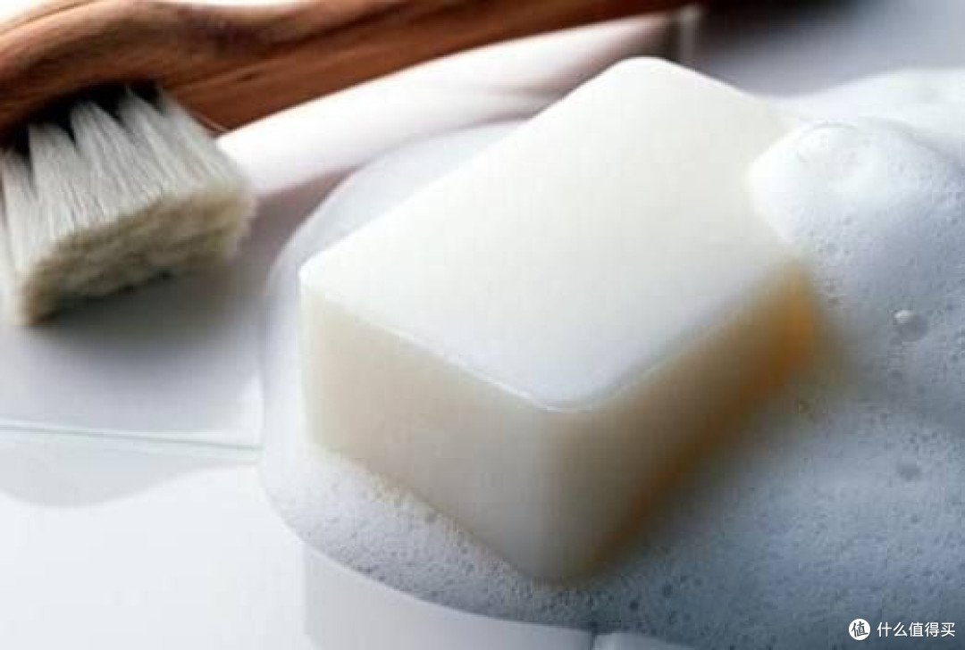 2022年男士洗面奶哪个好？推荐这5款男士洗面奶平价又好用！