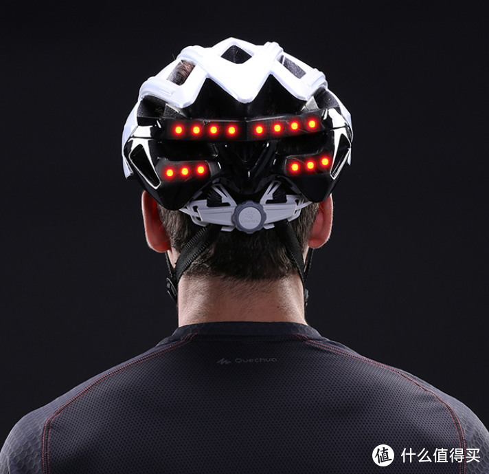 骑行转弯还要伸手示意？不妨看看这个智能化的自行车头盔