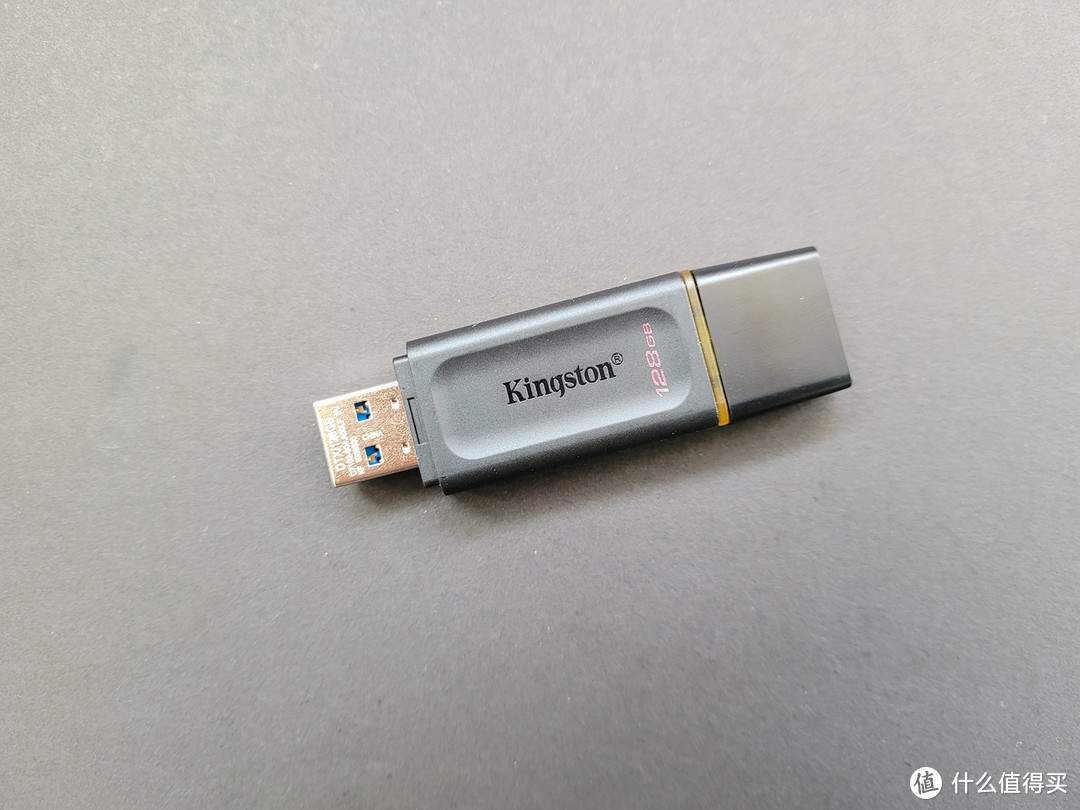 金士顿 DTX 128GB USB3.2闪存盘开箱测速