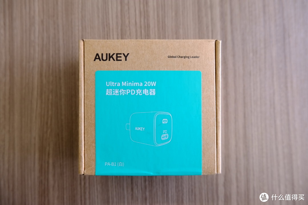 1块1瓦的迷你充电头真香——AUKEY PA-B1测评