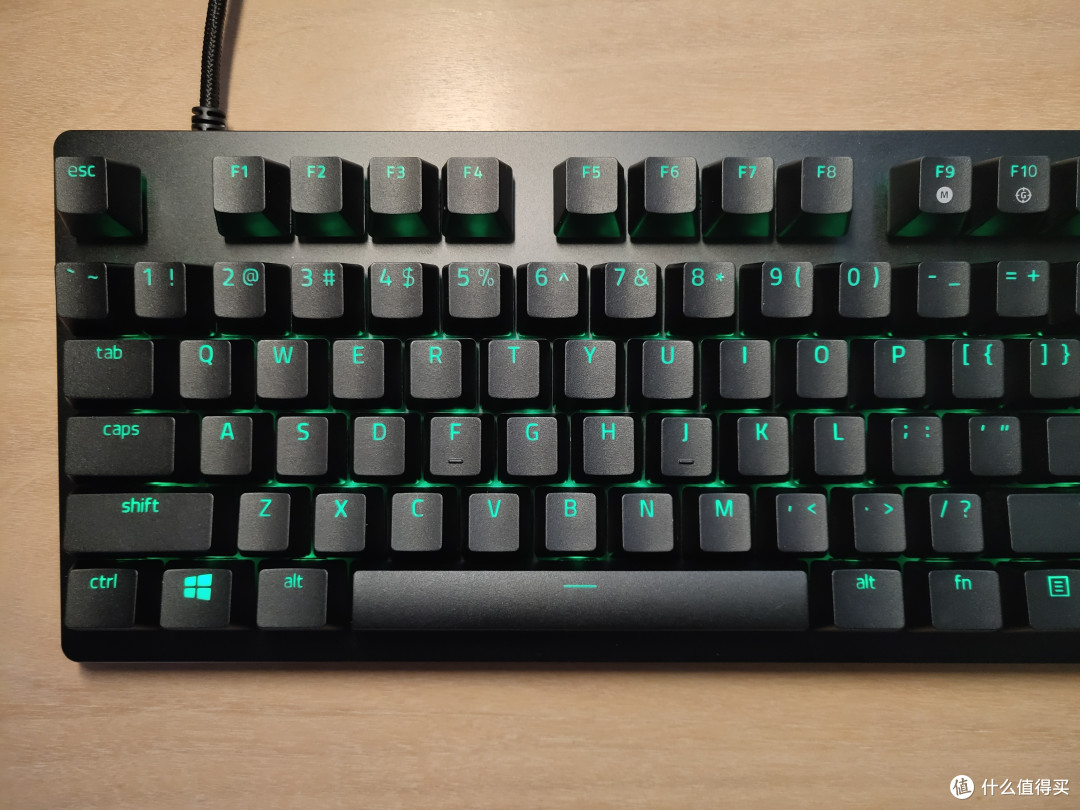 比快更快!光轴 8khz轮询率的雷蛇猎魂光蛛v2段落光轴机械键盘了解下