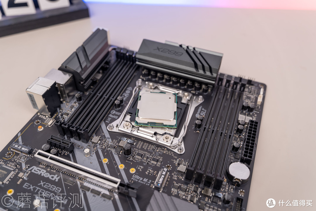 做工用料靠谱，性价比表现出色、华擎（ASRock）X299 Extreme4主板 拆解评测