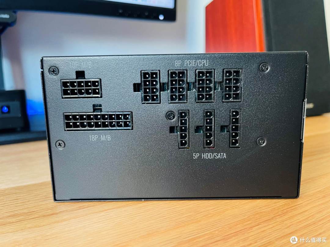 用银欣CS351多盘位NAS机箱，DIY一台高性能Windows NAS