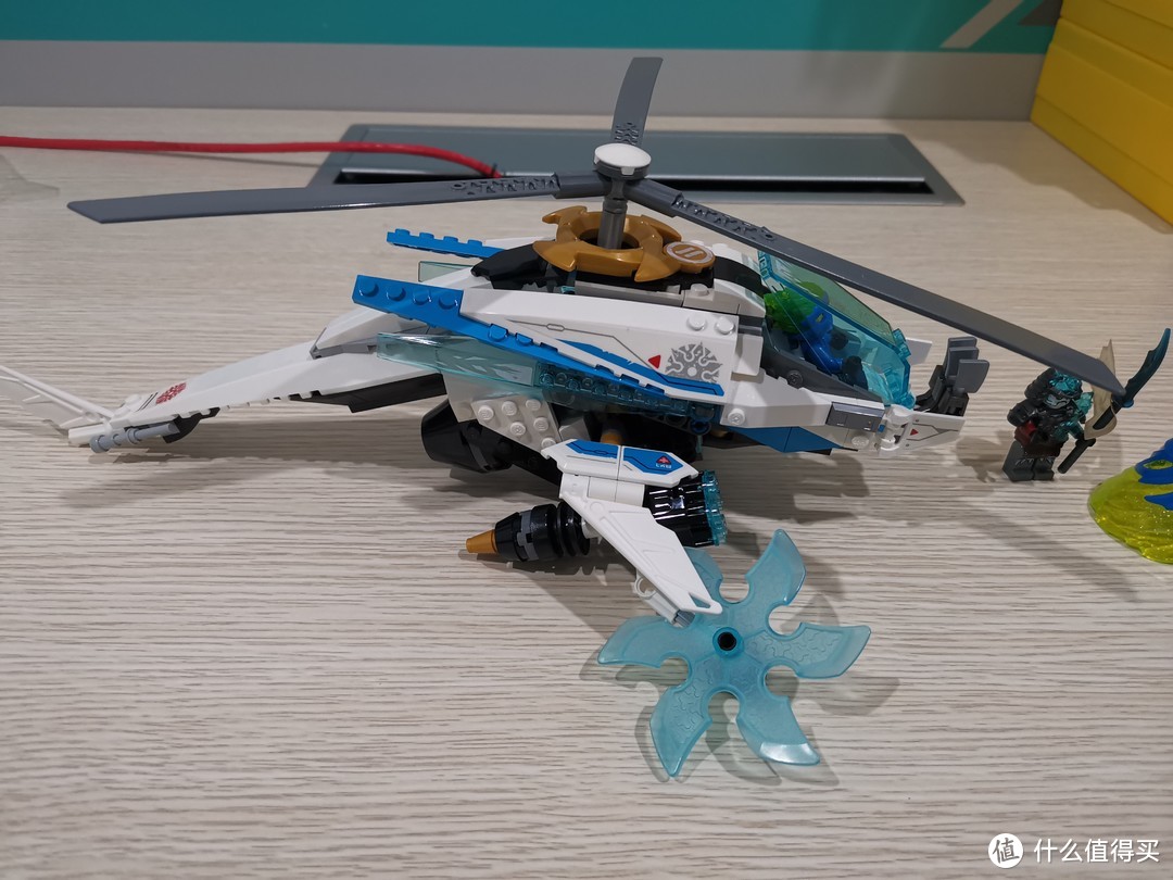 LEGO 幻影忍者系列 70673 赞的高科技直升机 开箱评测