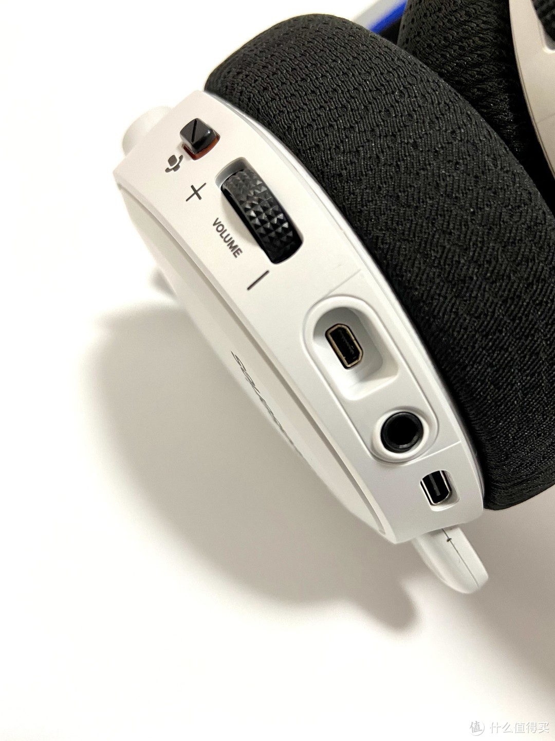 PS5官方认证无线耳机——赛睿寒冰7P+购买及使用分享