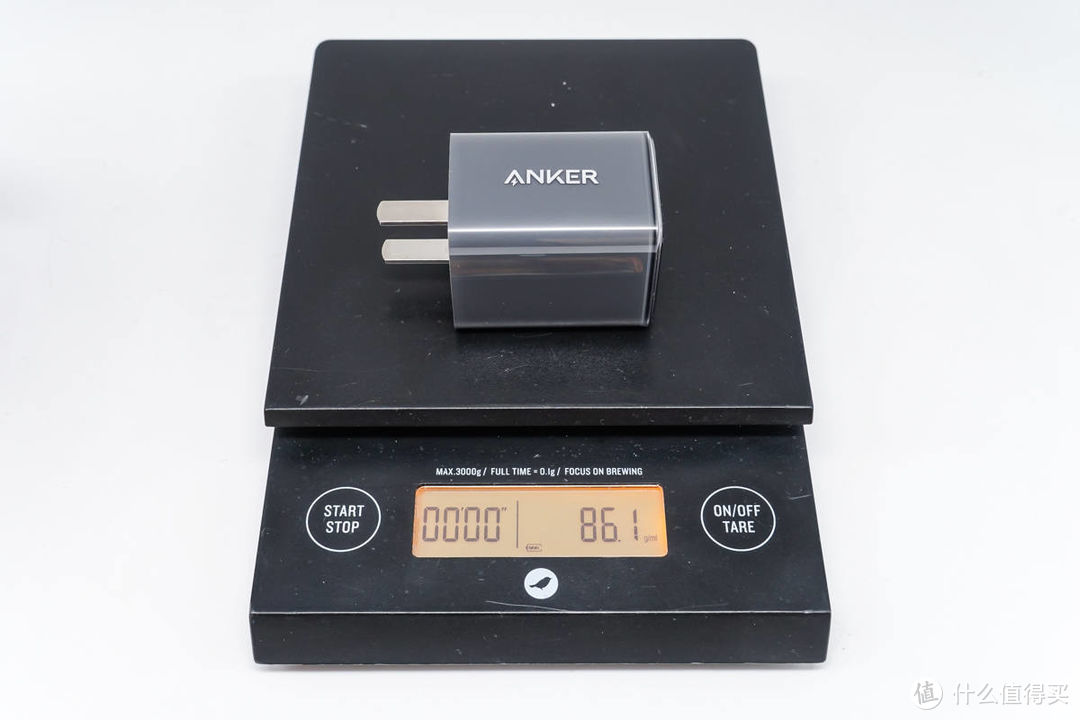多彩 Anker 40W充电器评测：iPhone、iPad 双快充
