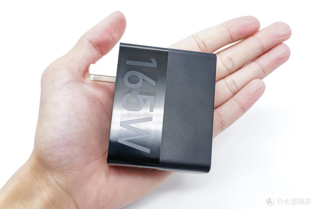 红魔165W氮化镓充电器能给笔记本充电吗？