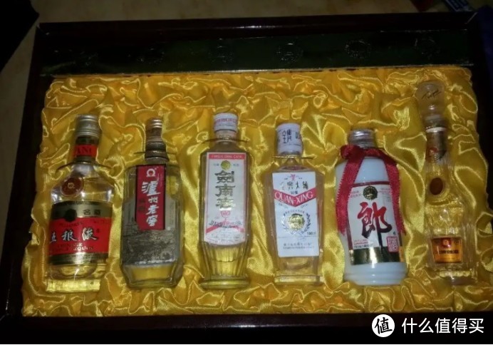 四川4个“倒霉酒”，因名气小被人们无视，实则都是好喝不贵的佳酿好酒