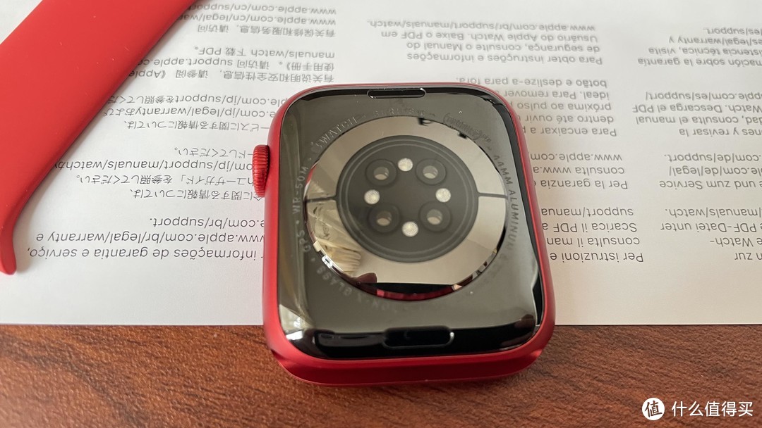 思來想去還是紅色applewatchs6是最優解