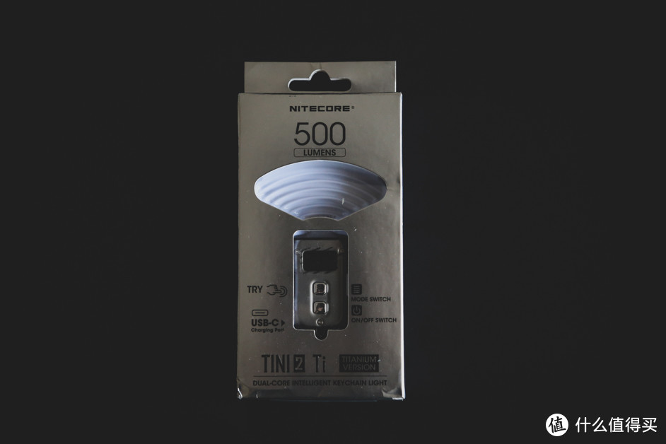 轻如羽   “钛”精致——奈特科尔TINI2 TI 钛合金OLED智能双核钥匙灯使用感受