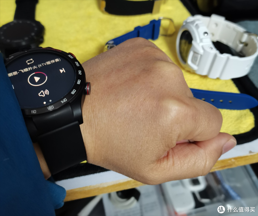 除了 Apple Watch 华为之外，还有哪些智能手表推荐入手？