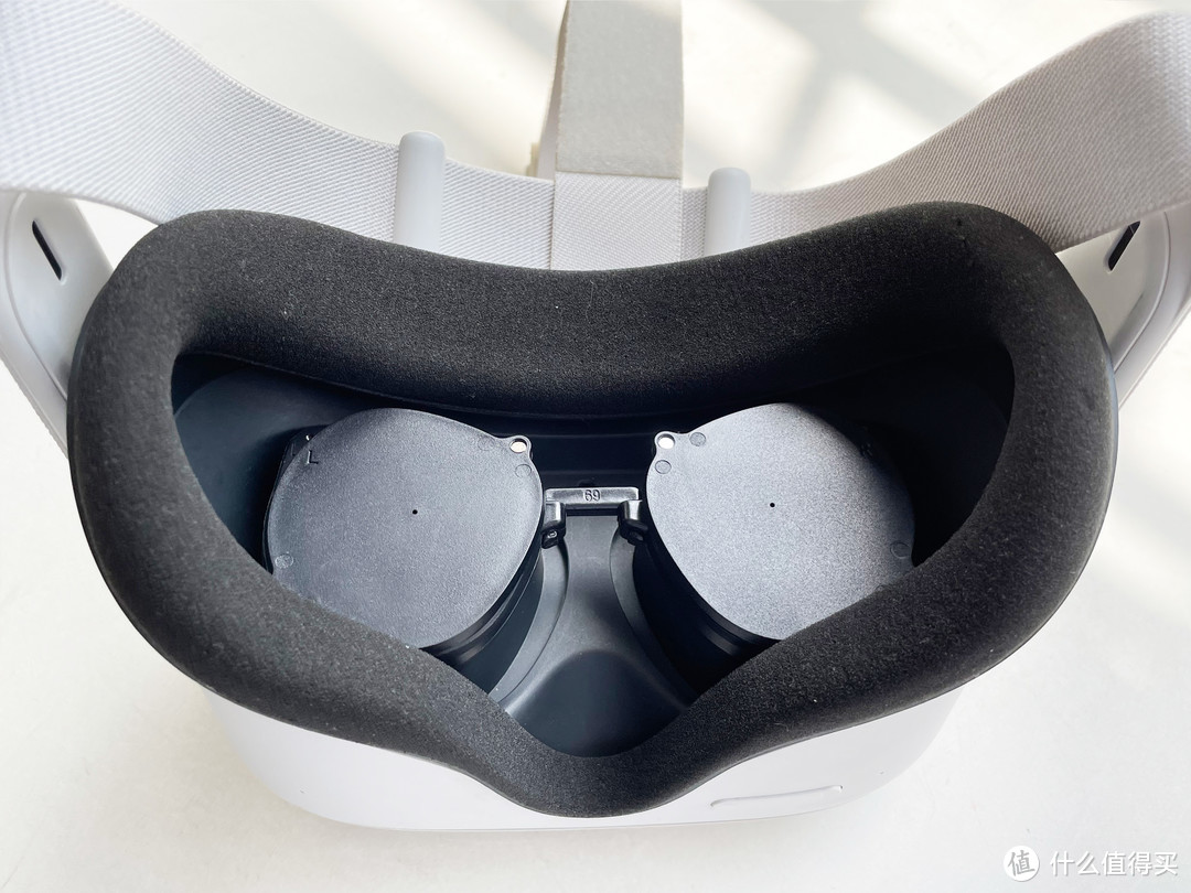 评测OURVR推新磁吸镜片镜框含9节瞳距调节棍 Oculus Quest2/PICO/vive适用