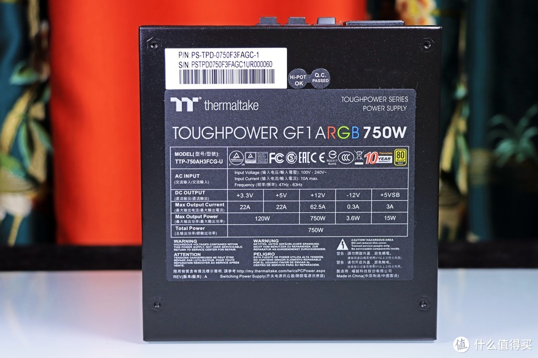 RGB 金牌电源，TT TOUGHPOWER GF1 ARGB 750W