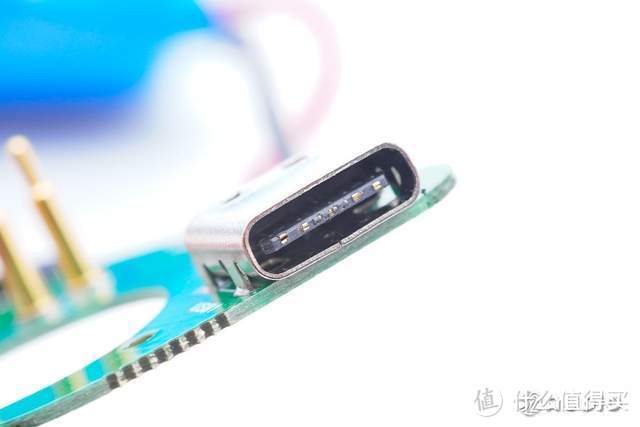 N98游戏耳机拆解，采用石墨烯振膜，40ms低延迟