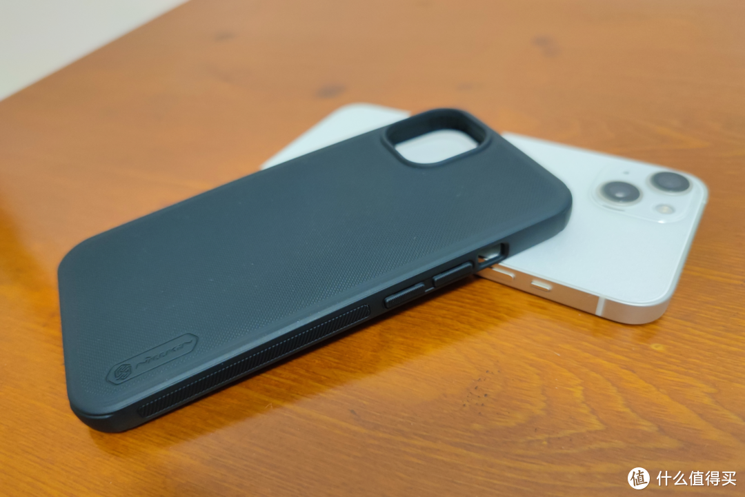 苹果磁吸套装哪家强？耐尔金配件上手，可完美适配iPhone 13！