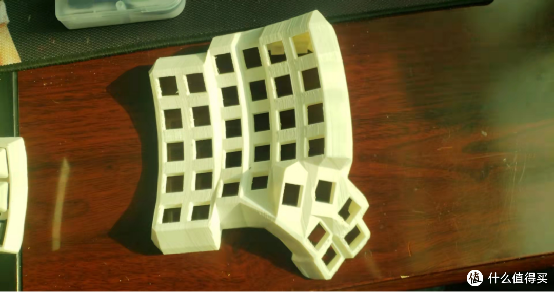 dactyl单手游戏键盘，从3D打印开始到固件制作
