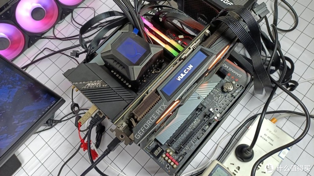 显卡价格不崩盘，核显一样能亮机！技嘉B660 AORUS MASTER测评