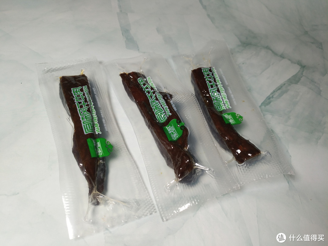 8款牛肉干组合横评：告诉你哪款好吃有嚼劲