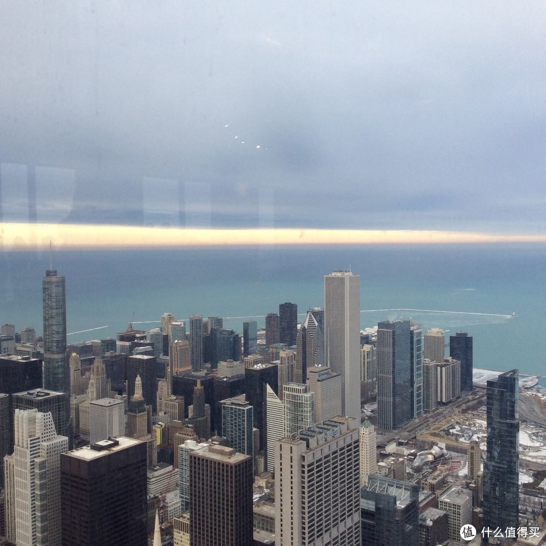 威利斯大厦上俯瞰芝加哥