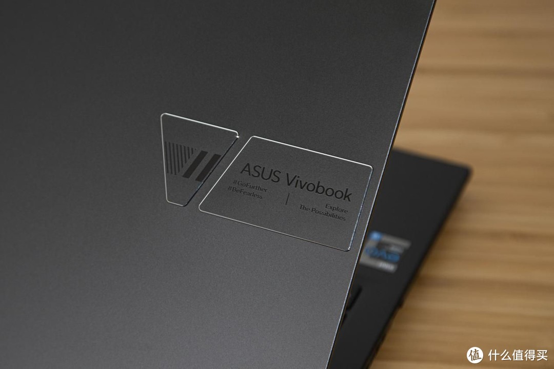 全球首款120Hz高刷OLED笔记本到底是什么水平？华硕无双新品评测