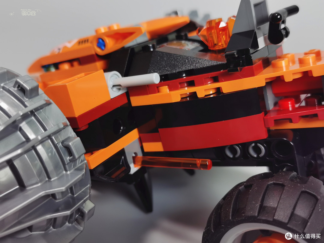 乐高考古计划篇一70222虎参谋的双面黑火战车