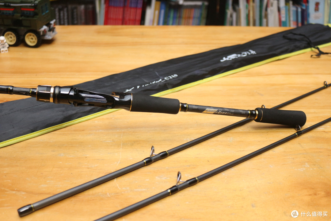 300+元的路亚套装能买吗？亲身经验说说这套斯达新手套装