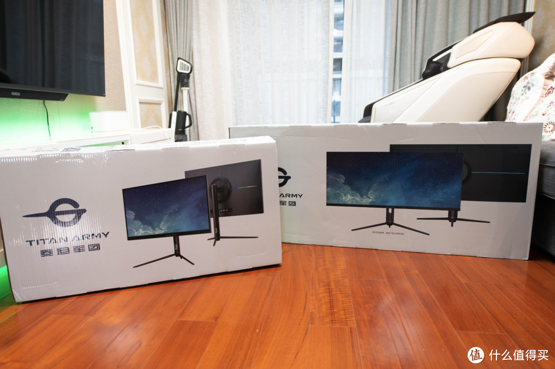 实测！告诉你，选27寸还是40寸超大尺寸显示器？ 144Hz/1ms/4k，小米显示器的代工厂产品