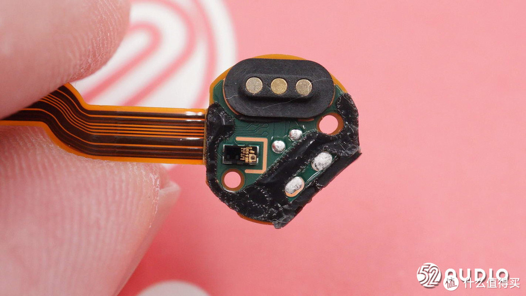 今年最值得看的开放式耳机拆解，索尼LinkBuds采用中空振膜实现空气听感