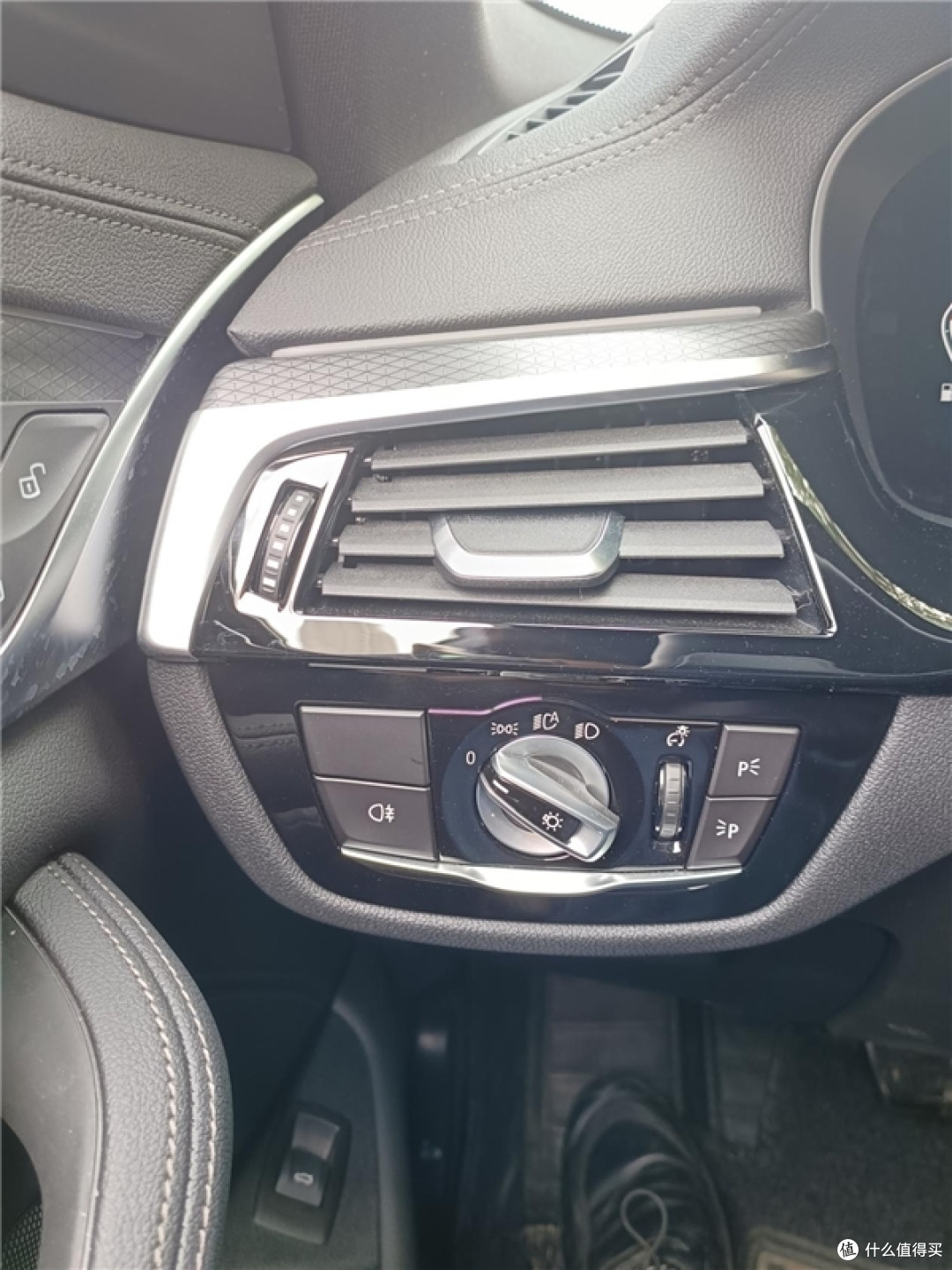 剑哥薛车啊 宝马5系内饰篇 车主实测 内饰究竟是否豪华 汽车整车 什么值得买