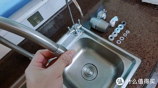 食用水如何过滤杂质？实测小质净水器挑战性价比，不错的选择