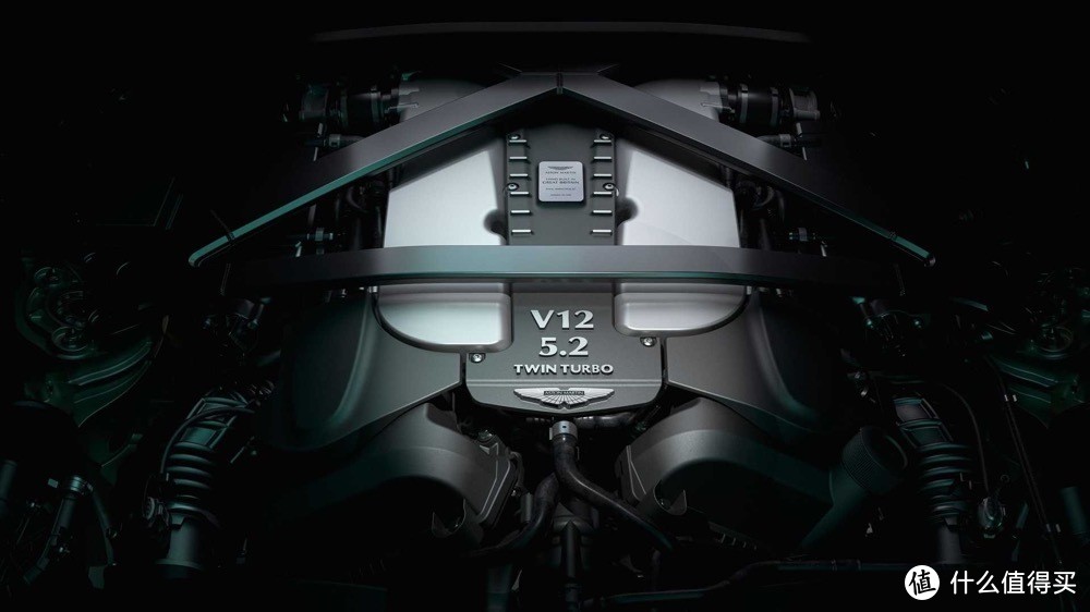 阿斯顿·马丁V12 Vantage首发 搭5.2L双涡轮增压发动机