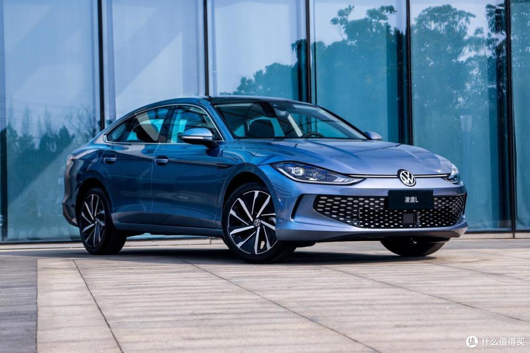 这才是真轿跑静态体验上汽大众凌渡l