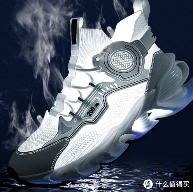 追求风一样的速度-阿迪经典跑鞋⼑锋中底设计-adidas springblade以及两款国产刀锋跑鞋