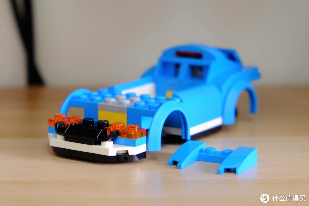 设计不错的小车——LEGO 乐高城市系列 60285 跑车