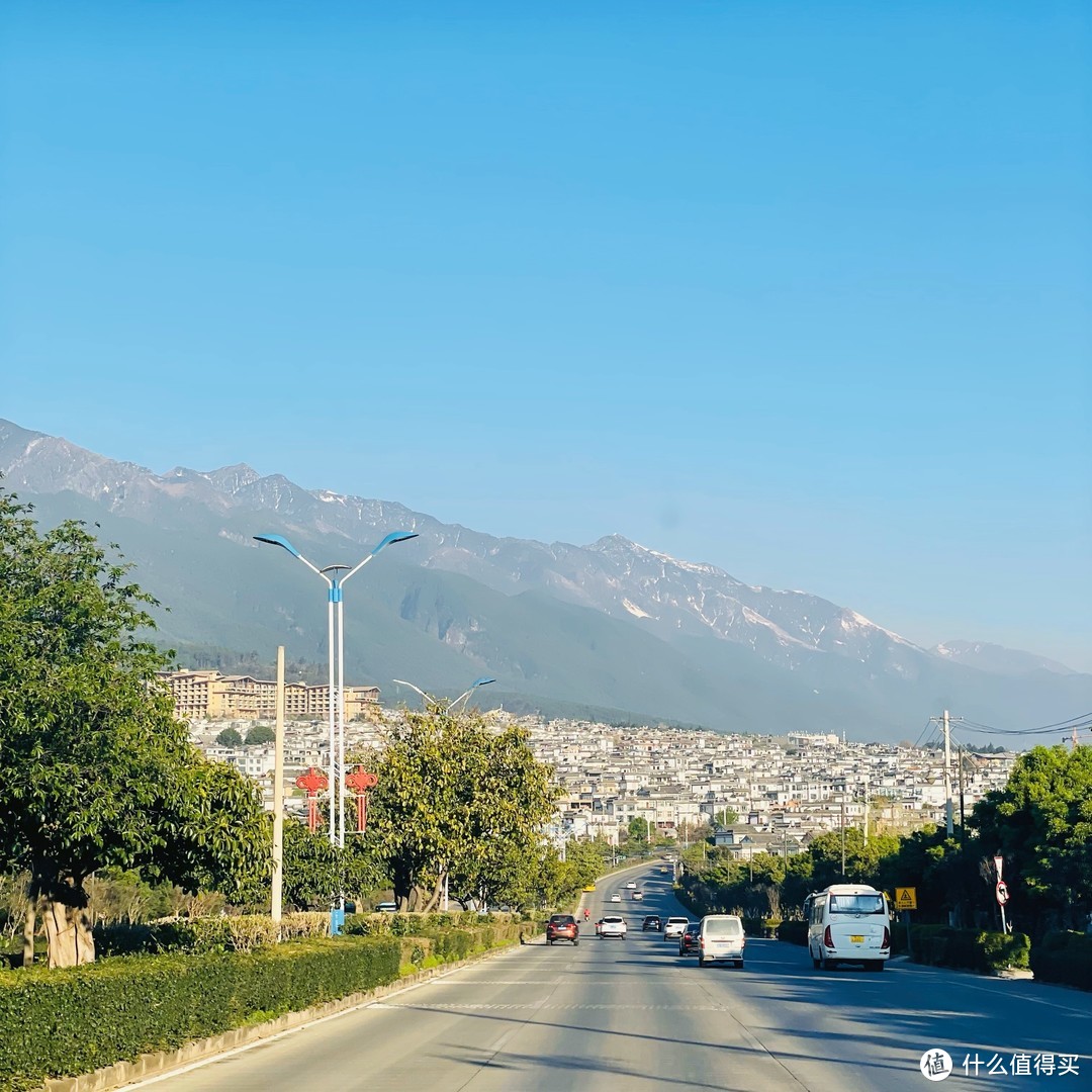 再次来到彩云之南，精品小团五人行旅途中各种小惊喜分享给大家，跟我一起云旅行吧～