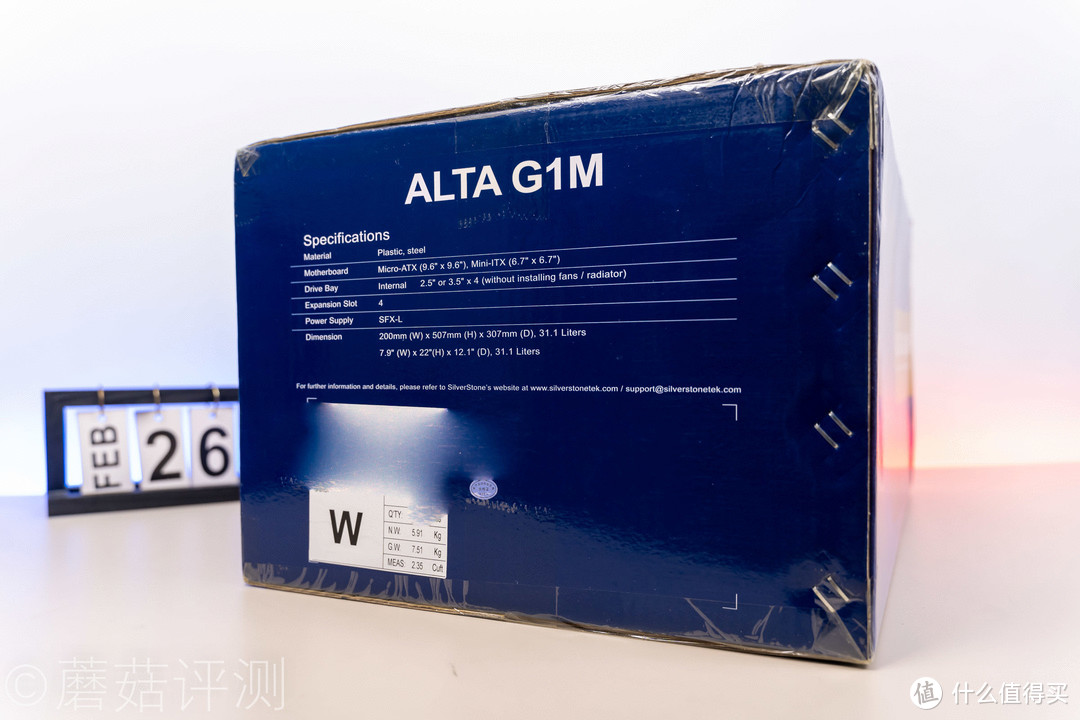 散热十分优秀，占地面积超小、银欣ALTA G1M白色MATX机箱 评测